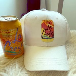 La Croix hat